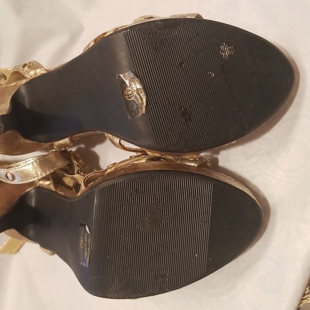 Delicious 8.5 used twice platform sexy heel - Picture 11 of 13